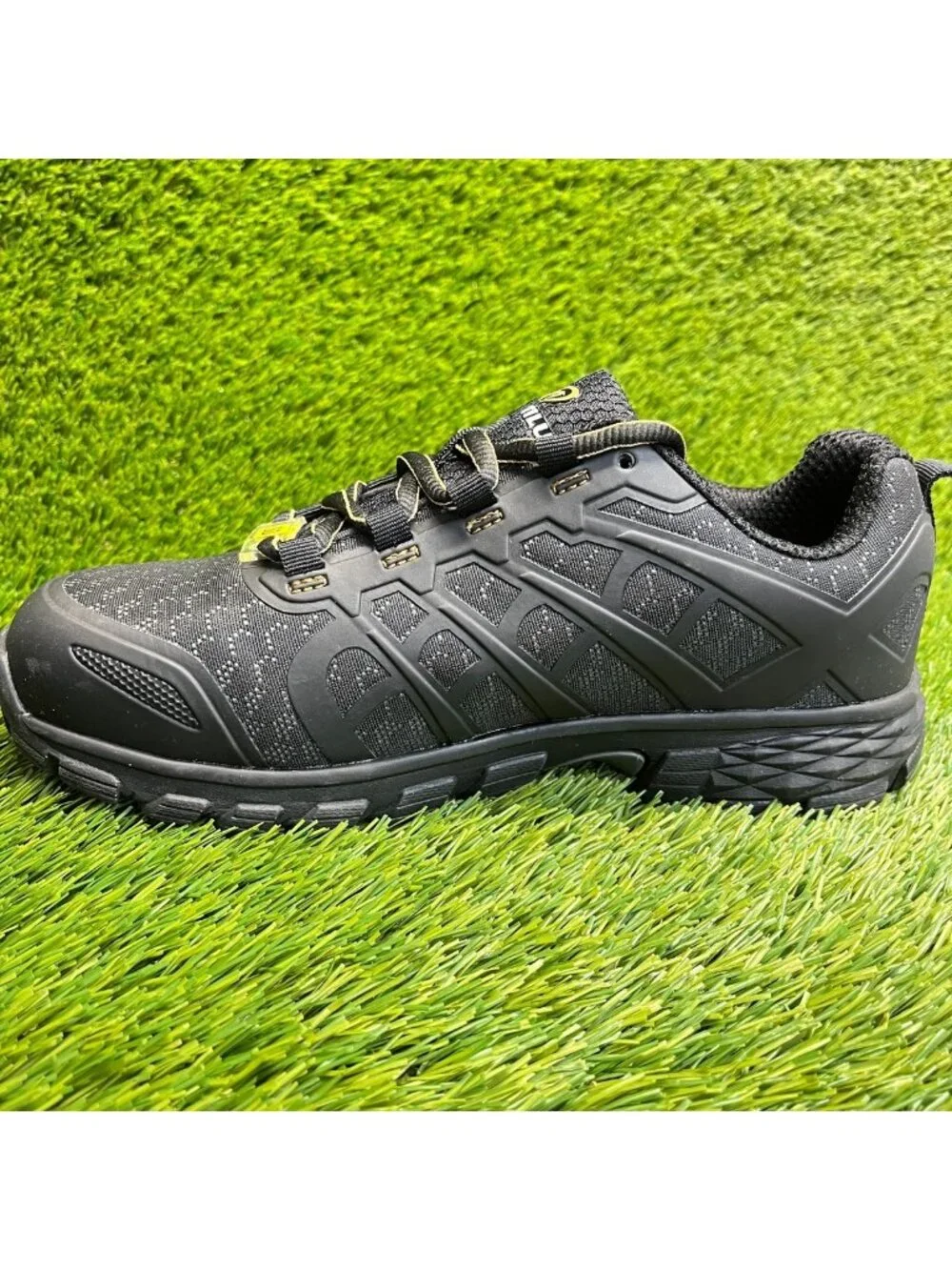 Nautilus Stratus Womens Size 8.5D Black White Composite Toe Safety Work Shoes